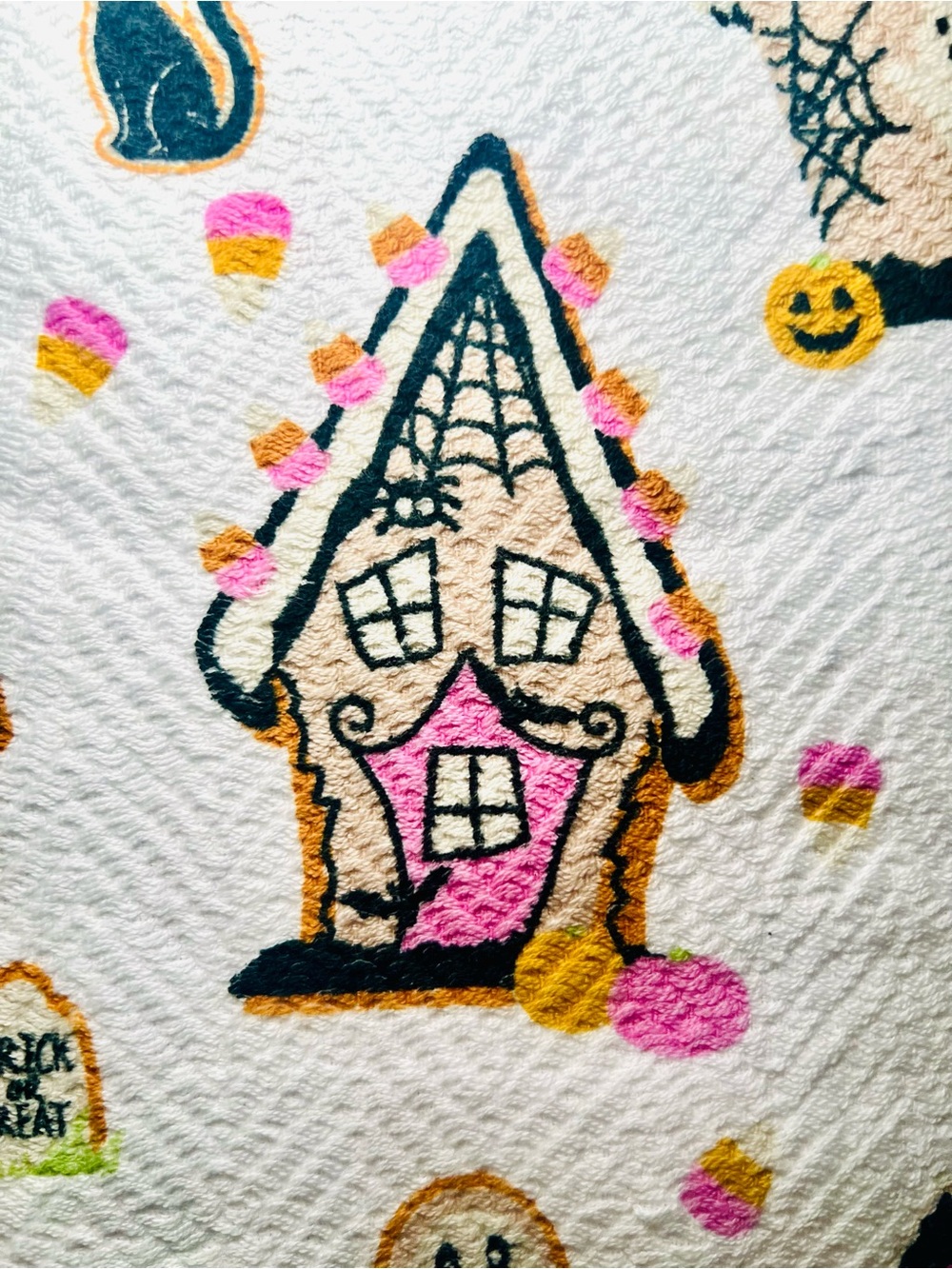 3 Halloween Gingerbread Cottage House Kitchen Towels Ghost Bat Cookies Candy - Picture 3 of 10